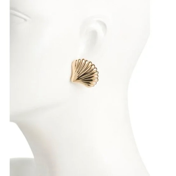 MILOR Italy 14K Yellow Gold Resin Core Seashell Shell Earrings - Picture 2 of 5